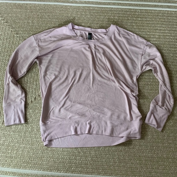 Crewneck - Picture 1 of 2